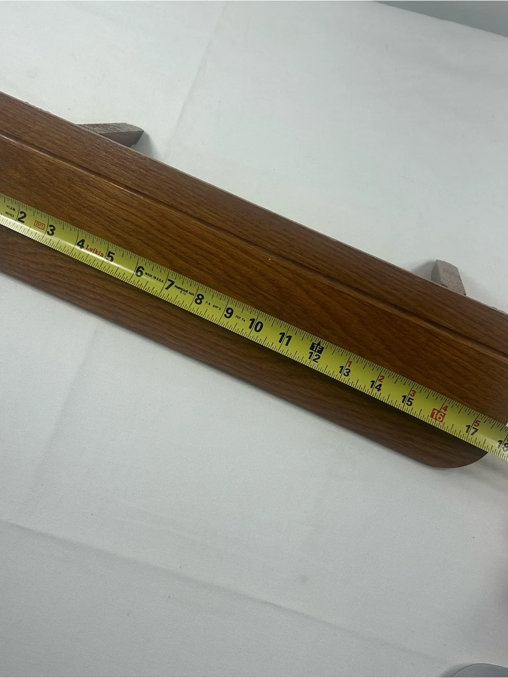 Vtg Solid Oak Wood Wall Shelf Farmhouse CottageCore 18in w Plate Groove